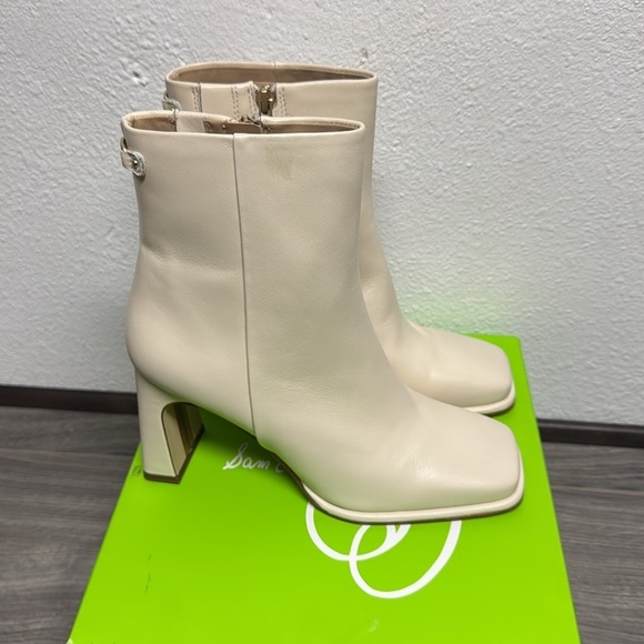 Sam Edelman Irie Square Toe Ankle Bootie - Picture 5 of 7